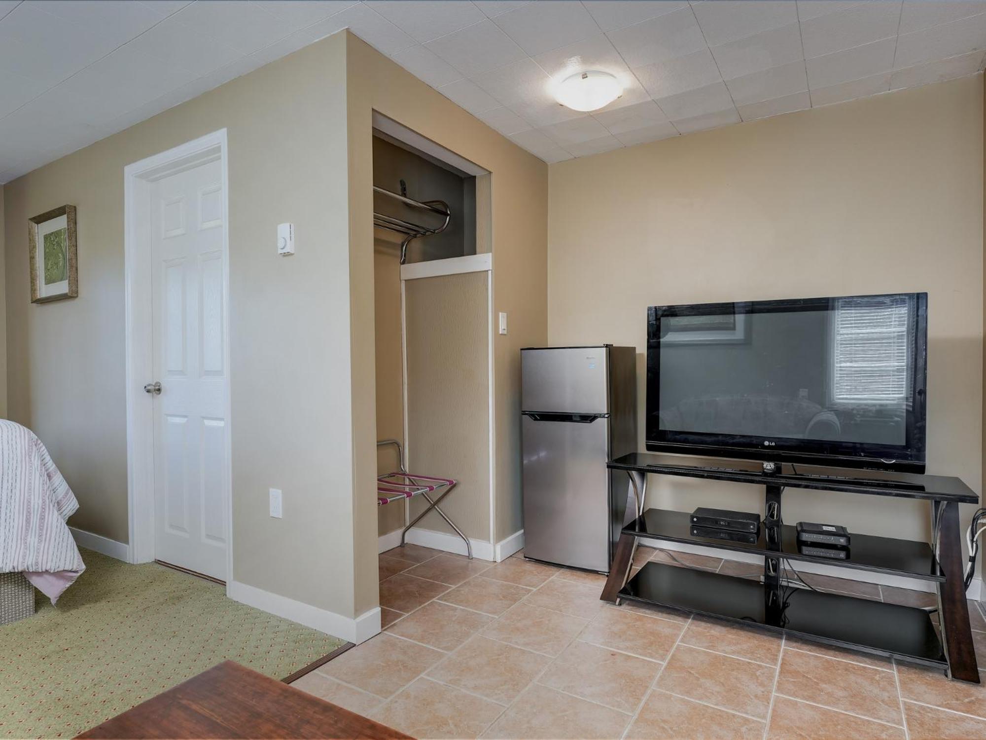 Malahat Bungalows Motel Екстер'єр фото